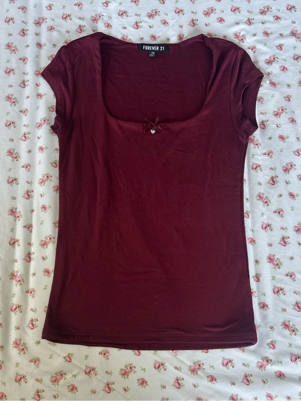 FOREVER 21 Burgundy Scoop Square Neck Short Sleeve Tee